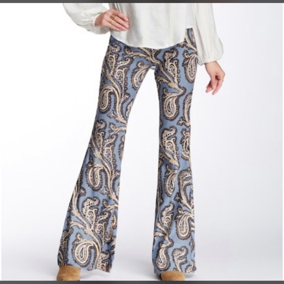 Free people paisley print flare pants size large - Picture 1 of 2